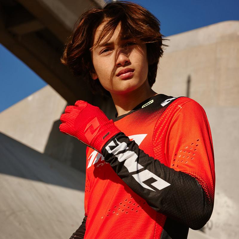 Команда спортсменов ONE!