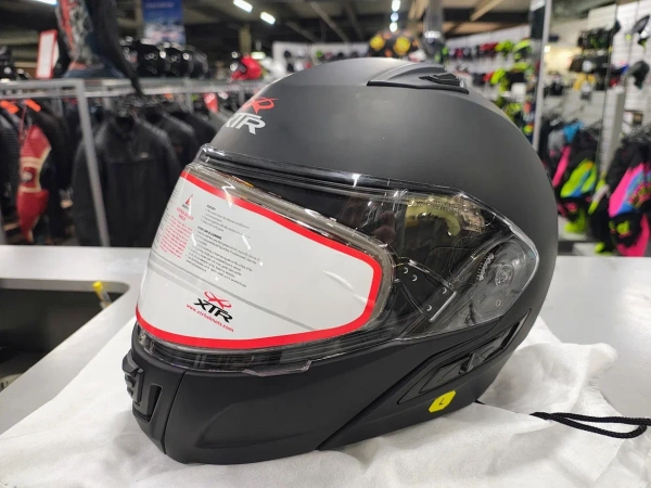 Шлем снегоходный XTR MODE1, двойное стекло, мат. L сломан переключатель шторки